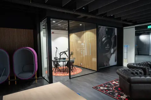 Bax music villa arena 7