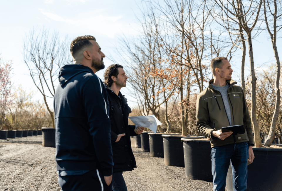 Bij boomkwekerij Smits selecteren we een passende boom voor in de tuin