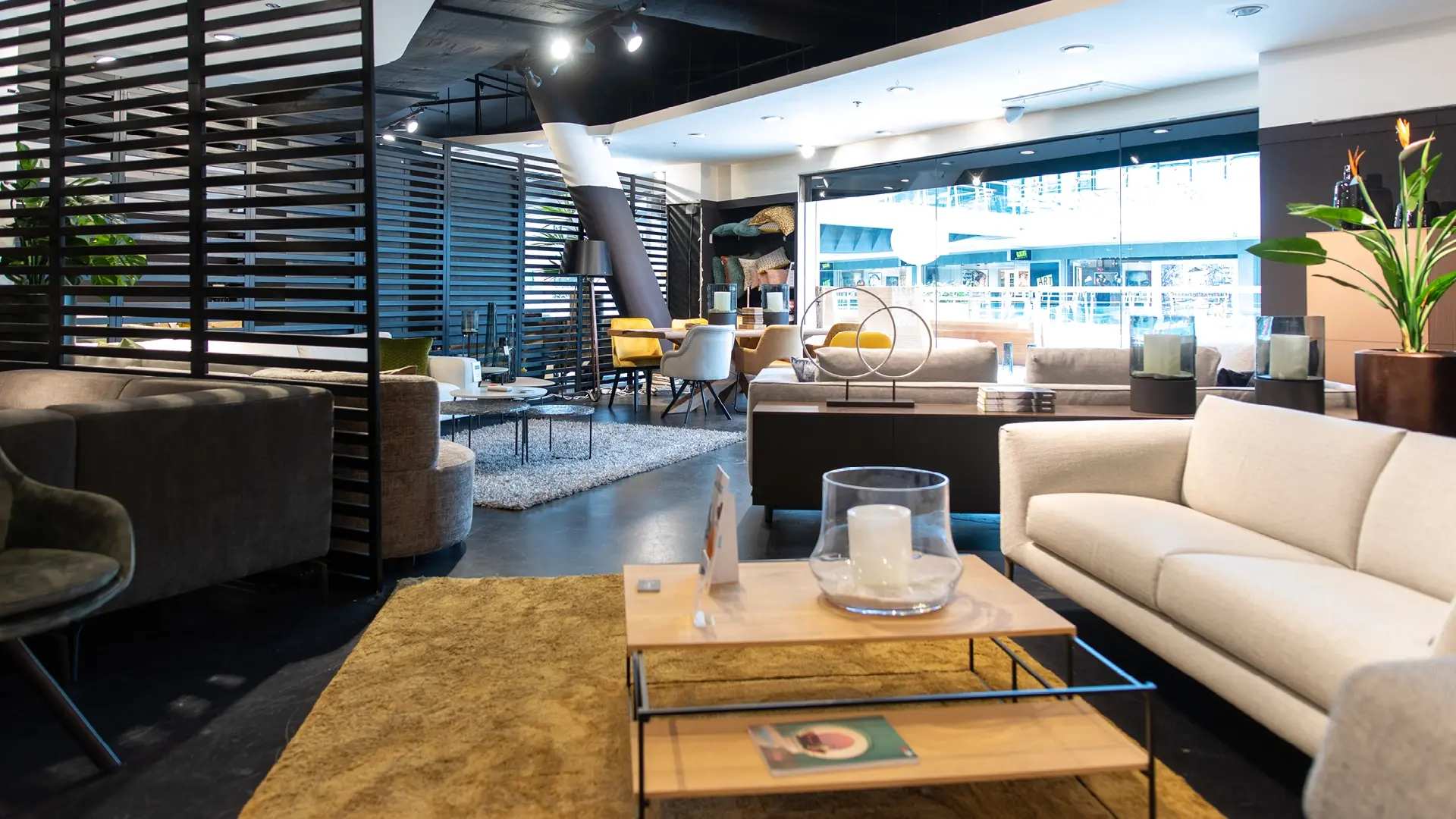 Corne Wonen villa arena slider3