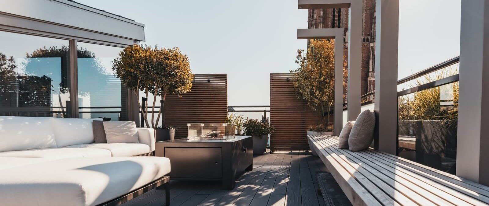 Modern dakterras ontwerp houten vloer lounge set