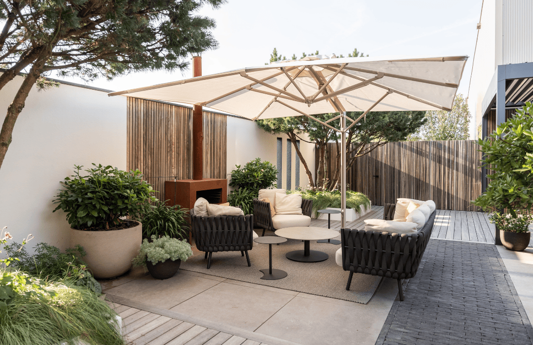 achtertuin met moderne tuinarchitectuur