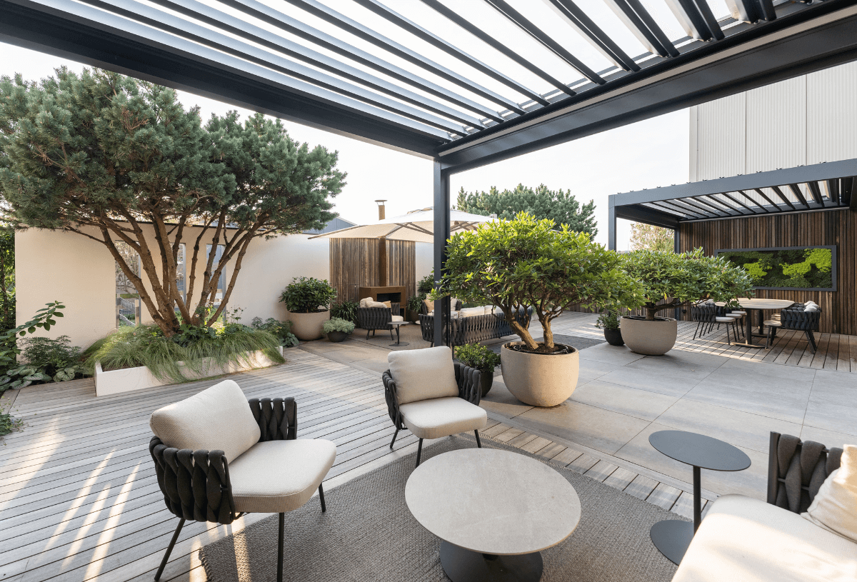 Volledige tuin ontwerp en aanleg voor een zorgeloze buitenruimte